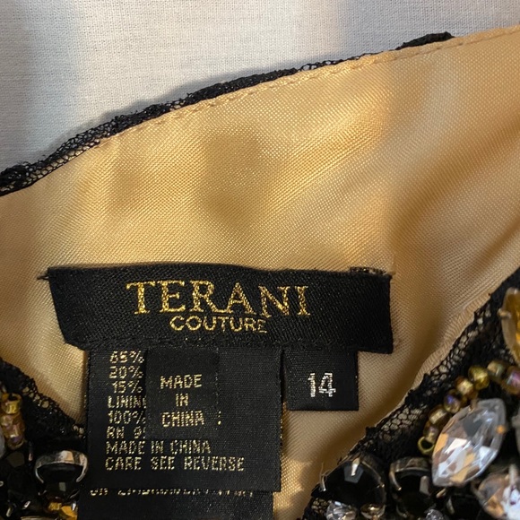 Terrani Couture Dress - Picture 5 of 5